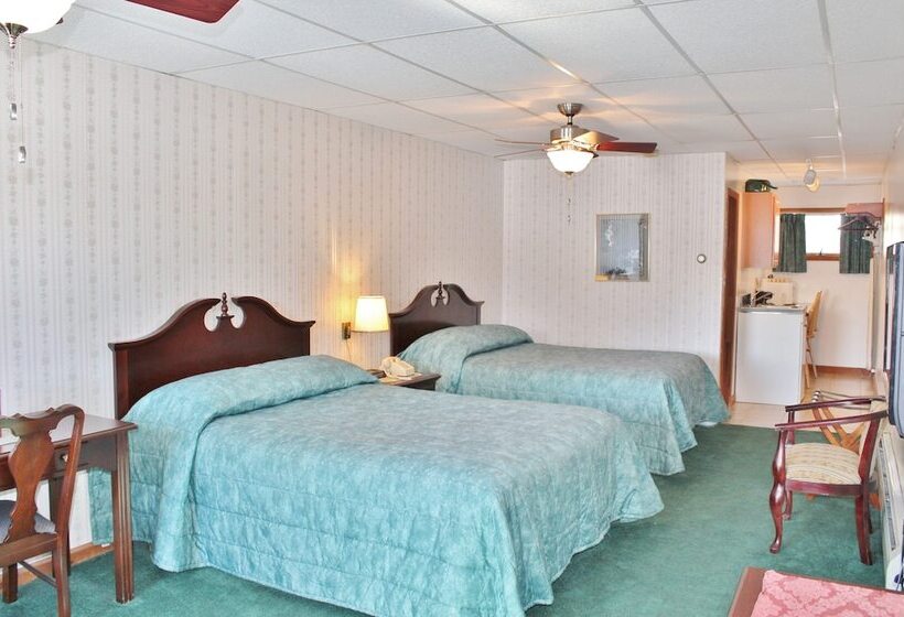 فندق على الطريق Sara Placid Inn & Suites