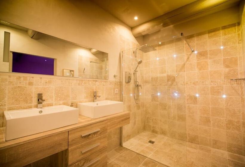 펜션 Abri Cosy   Suite Romantique En Camargue