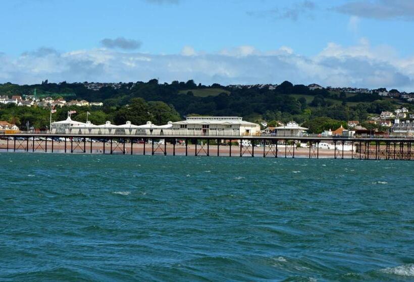 펜션 Ambassador Guest House Bed And Breakfast