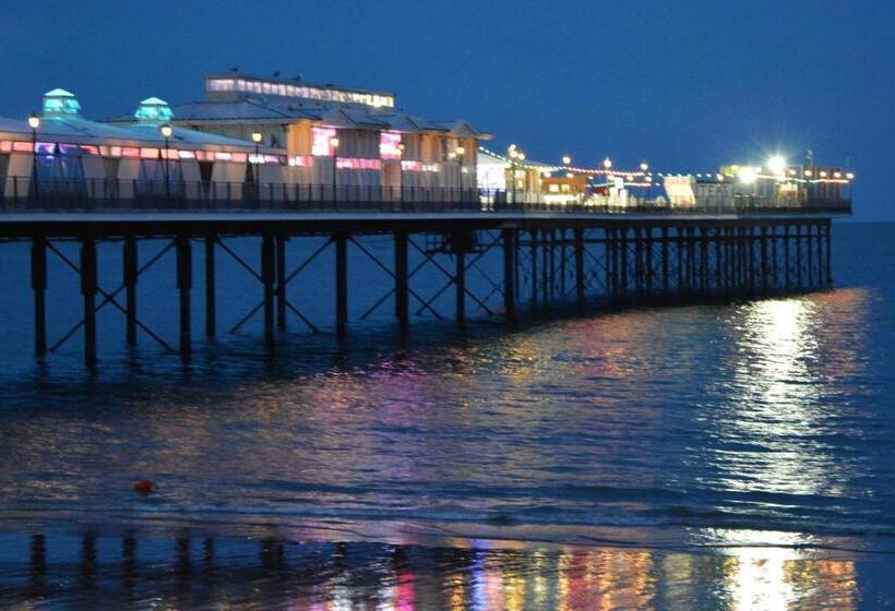 펜션 Ambassador Guest House Bed And Breakfast