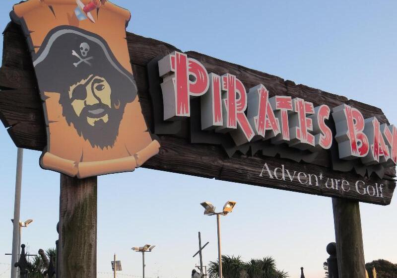 펜션 Ambassador Guest House Bed And Breakfast