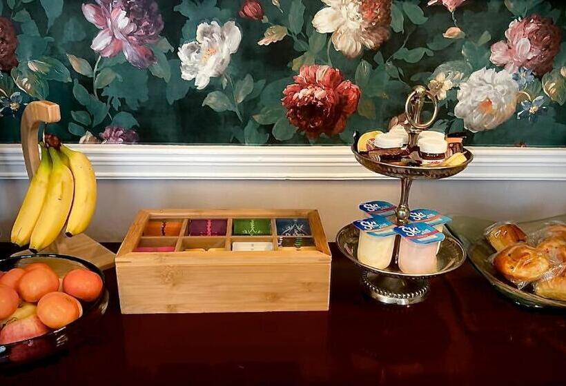 膳宿费 Ashleigh House