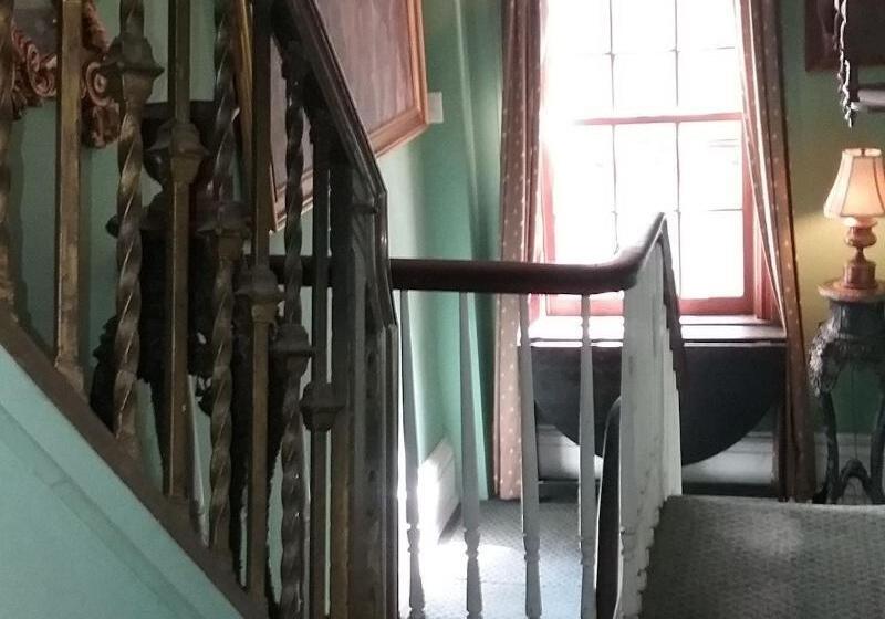 بنسيون Chelsea Mews Guest House All Male