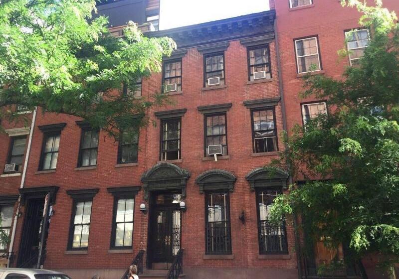 بنسيون Chelsea Mews Guest House All Male