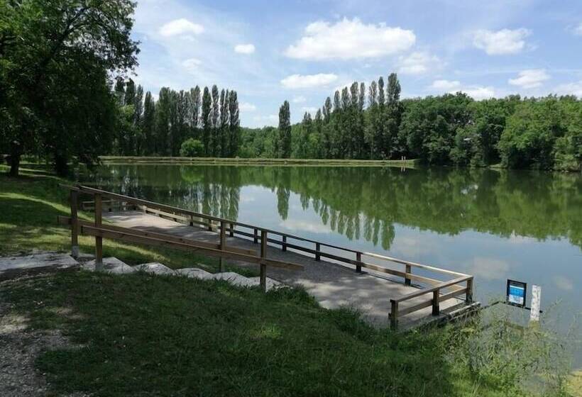 Пансион Gîtes La Bakénia