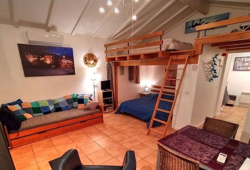 Пансион Gîtes La Bakénia