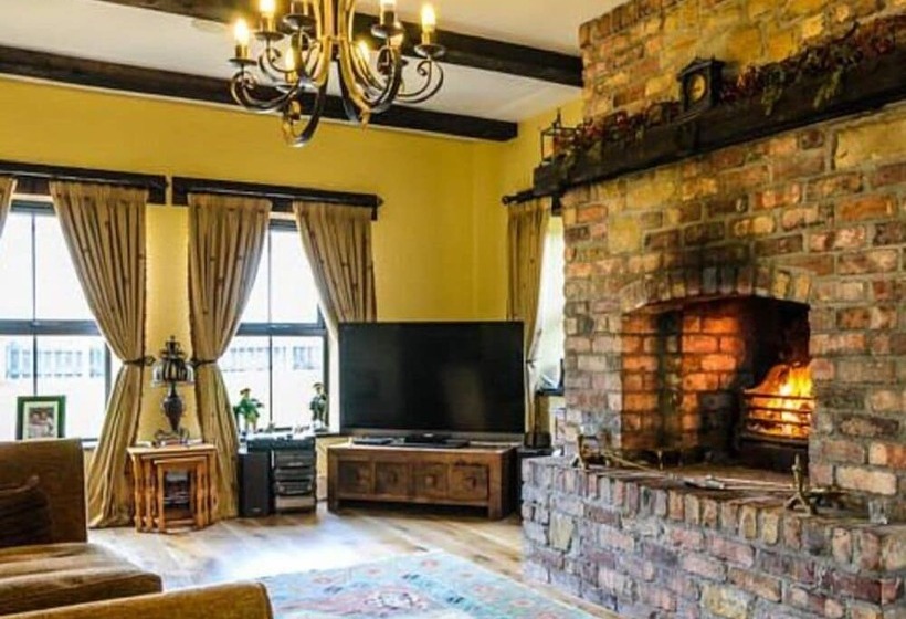 بنسيون Kesh Country Manor