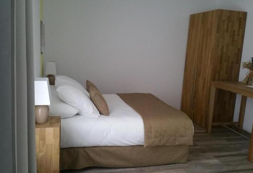 بنسيون La Cense Pierrot Des Princes