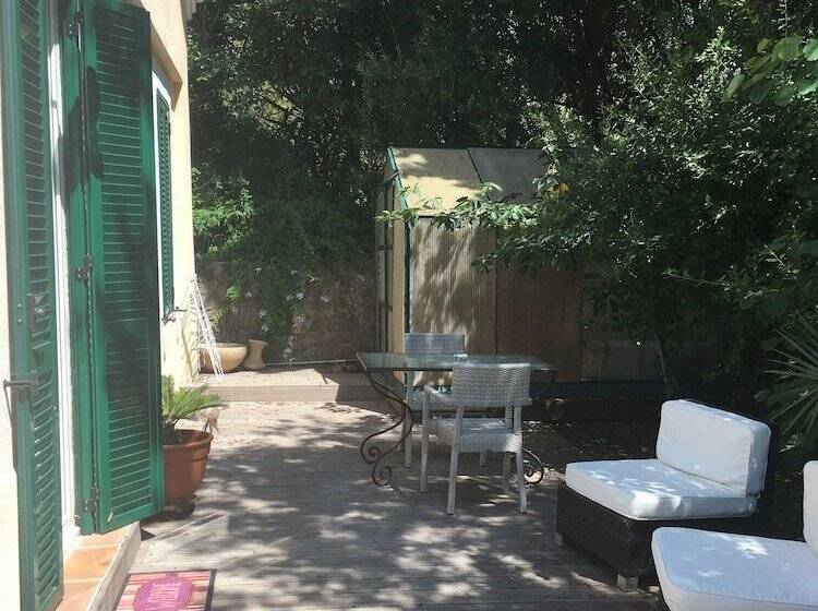 بنسيون La Mandarinette