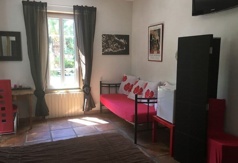 بنسيون La Mandarinette