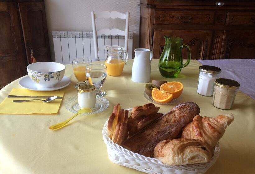 펜션 La Noisetiere