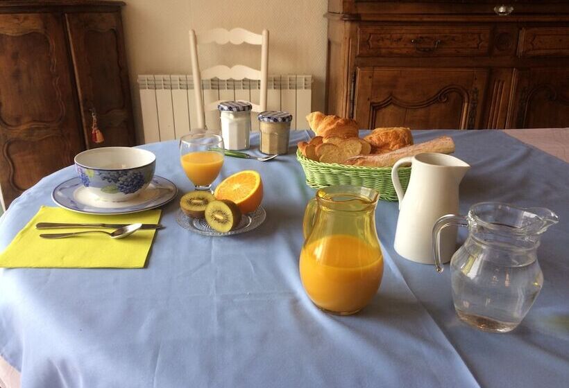 펜션 La Noisetiere