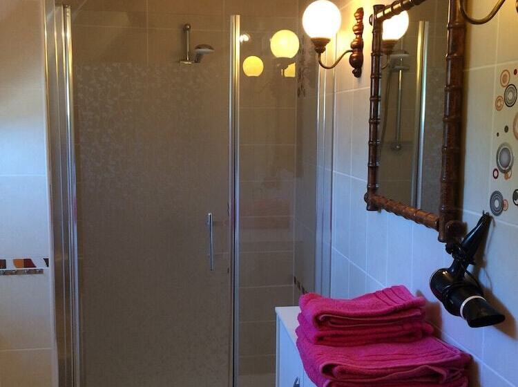 펜션 La Noisetiere