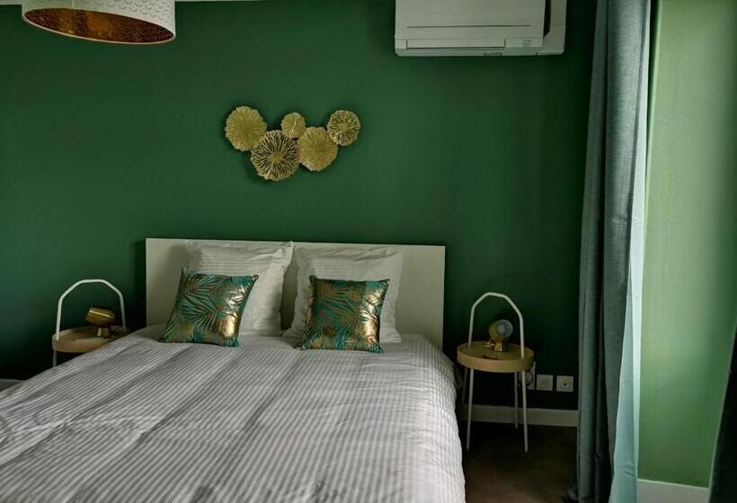 Пансион Lamarck Guest