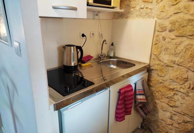 פנסיון Les Angelots