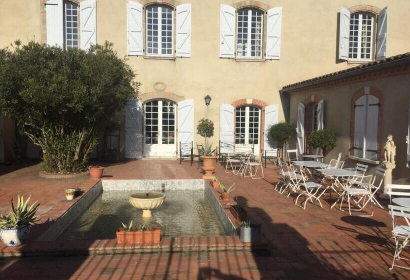 膳宿费 Presbytere De Jonquiere