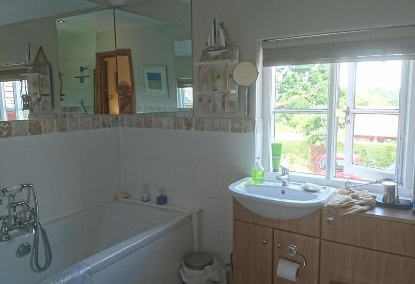 Пансион The Old Post Office B&b