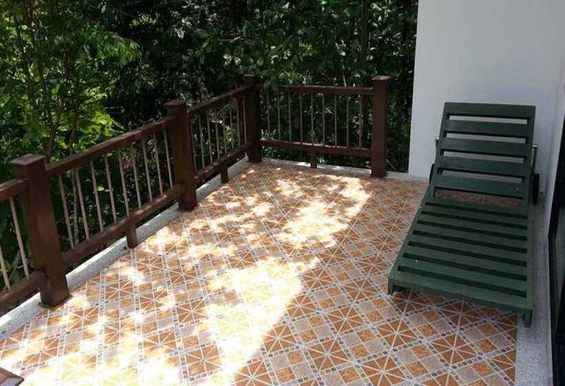 펜션 The Tree Madauwan