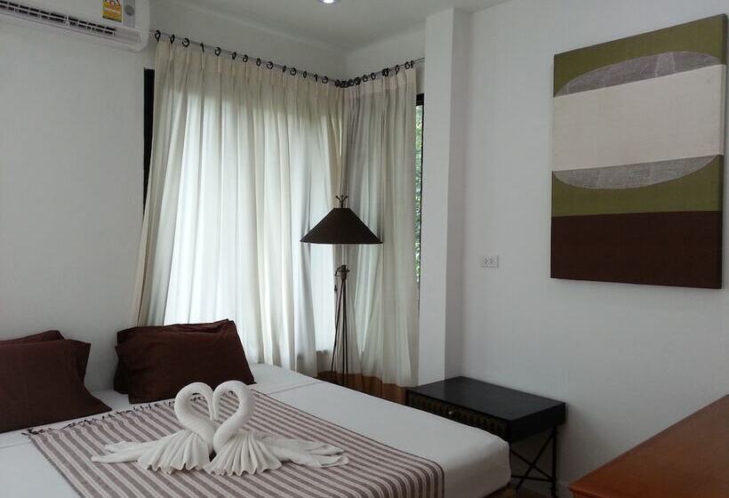 펜션 The Tree Madauwan