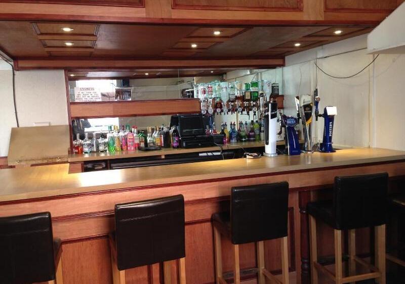 פנסיון The White Swan