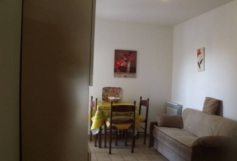 レジデンス Résidence La Flanerie