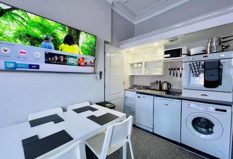 Stay Lytham Serviced Apartments