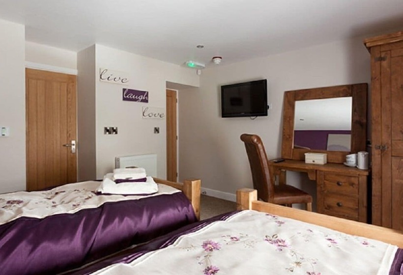 The Fountain Tea Rooms B&b