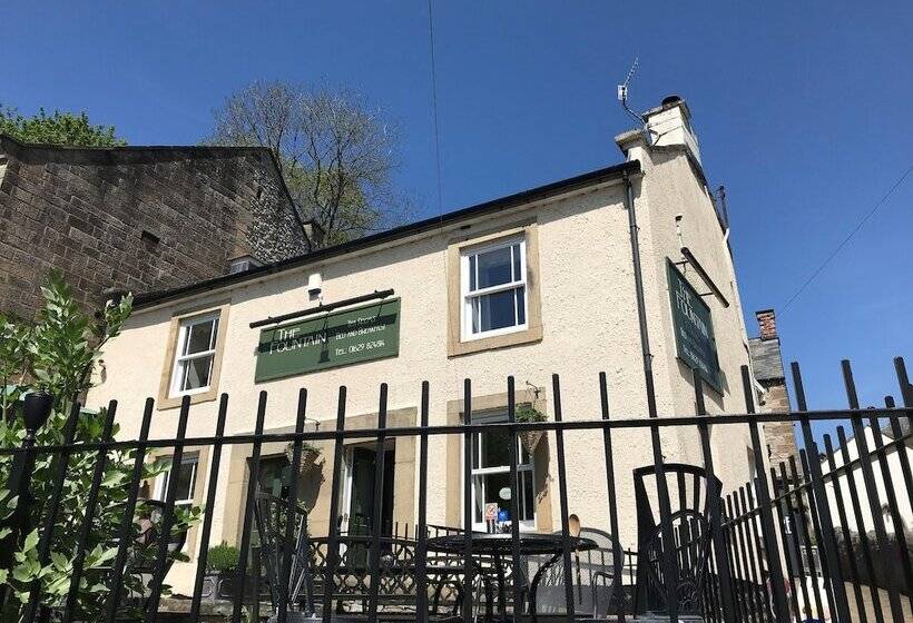 The Fountain Tea Rooms B&b