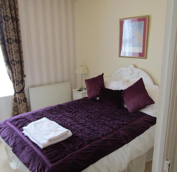 Bed and Breakfast Harringtons At 14