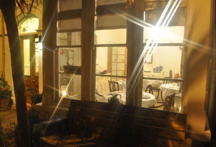 Bed and Breakfast Harringtons At 14