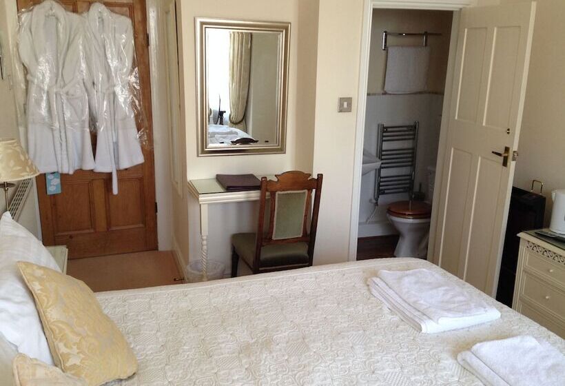 Bed and Breakfast Harringtons At 14