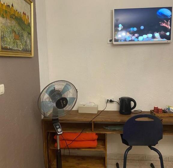 مبيت وإفطار Maison D Hôtes Le Beauséjour