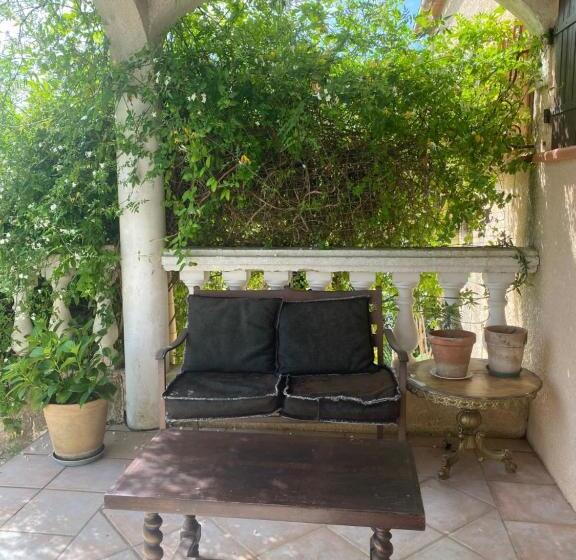 مبيت وإفطار Maison D Hôtes Le Beauséjour