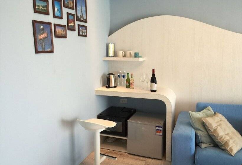 تختخواب و صبحانه Summerwings