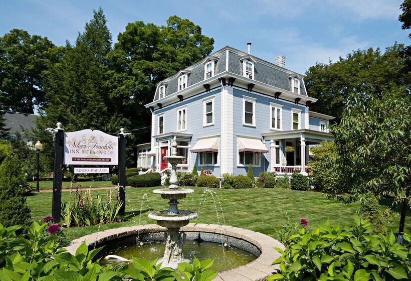 مبيت وإفطار The Silver Fountain Inn