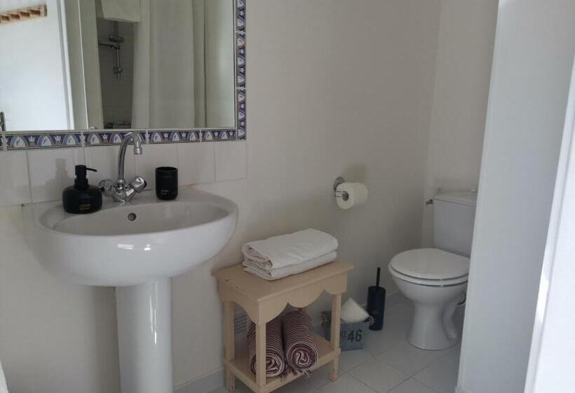 Cassis Hostel Les Heures Claires