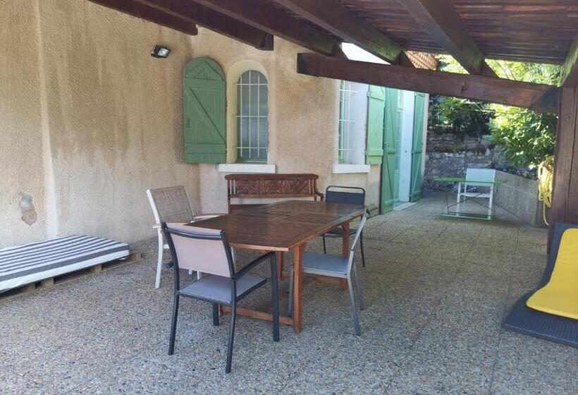 Cassis Hostel Les Heures Claires