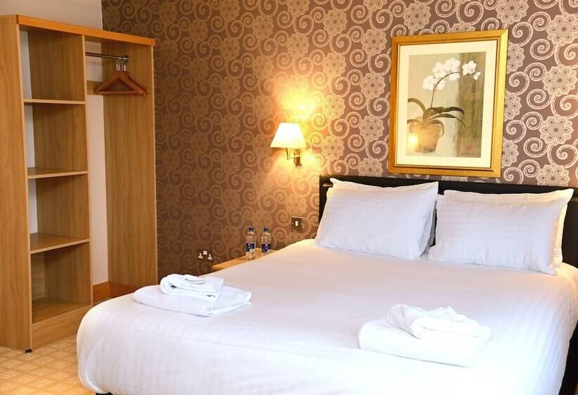 Crewe & Harpur, Derby By Marston S Inns