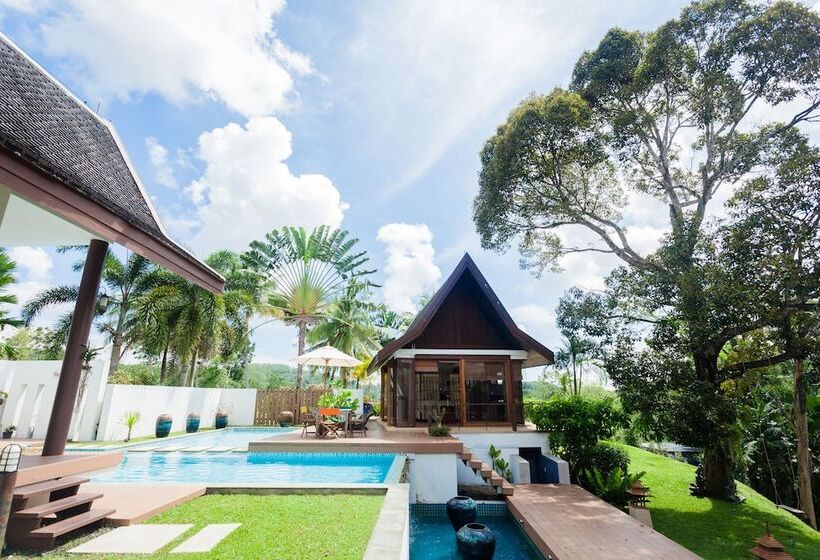 De Chom Villa