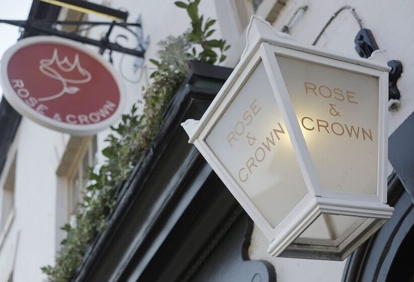 פונדק The Rose And Crown