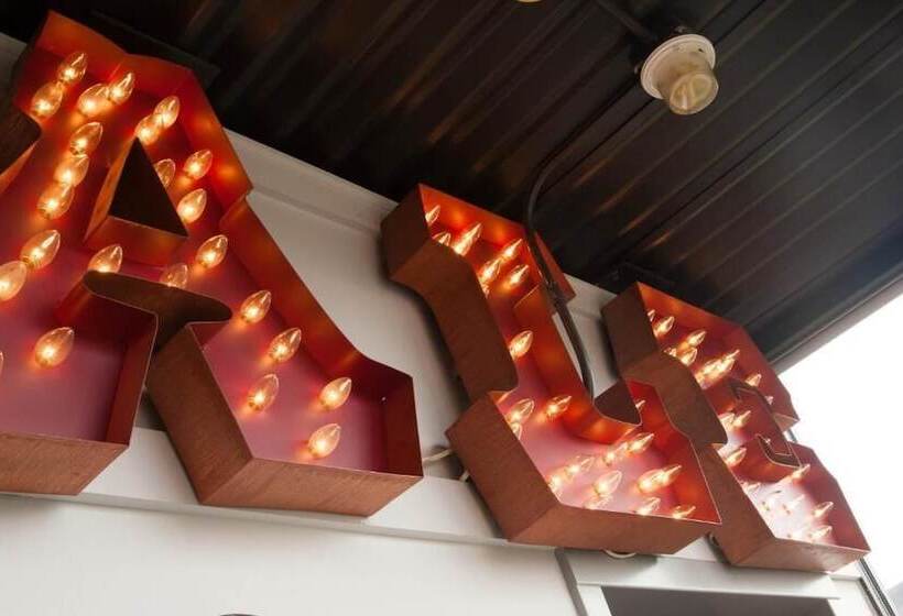 호텔 Ale House Inn