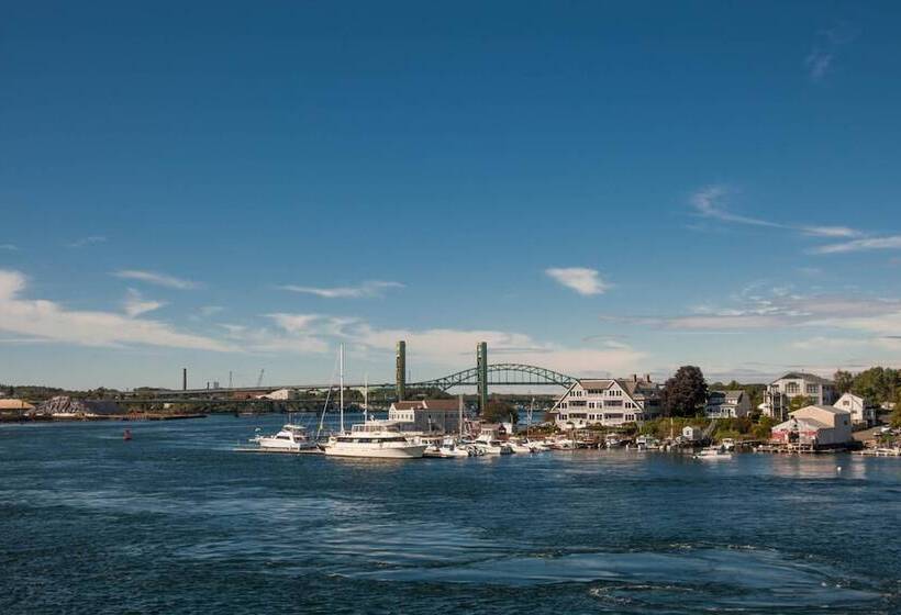 호텔 Ale House Inn