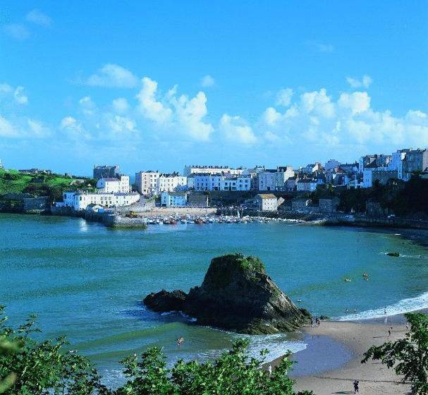 ホテル Cottage Court