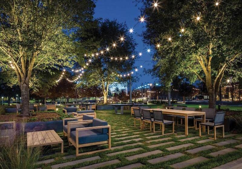 فندق Houston Cityplace Marriott At Springwoods Village