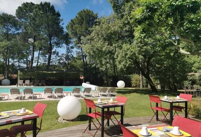 ホテル Les Sables D Ocre & Spa