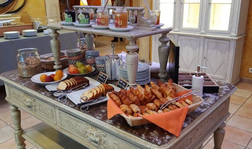 ホテル Les Sables D Ocre & Spa