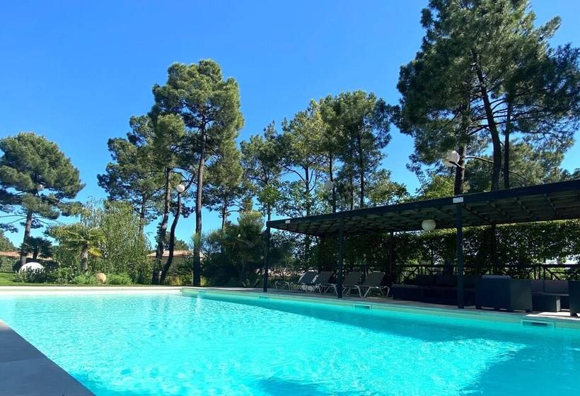 ホテル Les Sables D Ocre & Spa