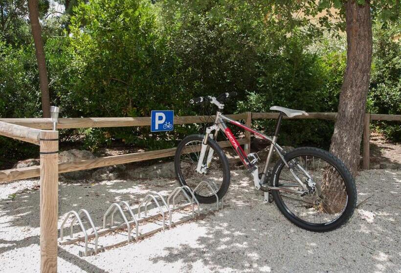 ホテル Les Sables D Ocre & Spa