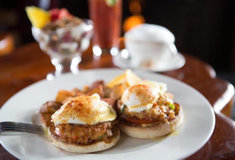 هتل Mcmenamins Gearhart