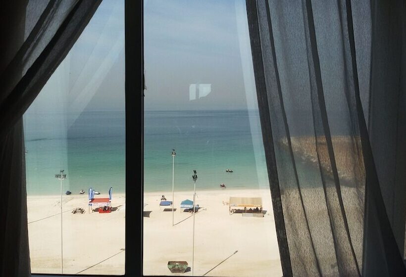 Mermaid Beach Hotel Llc